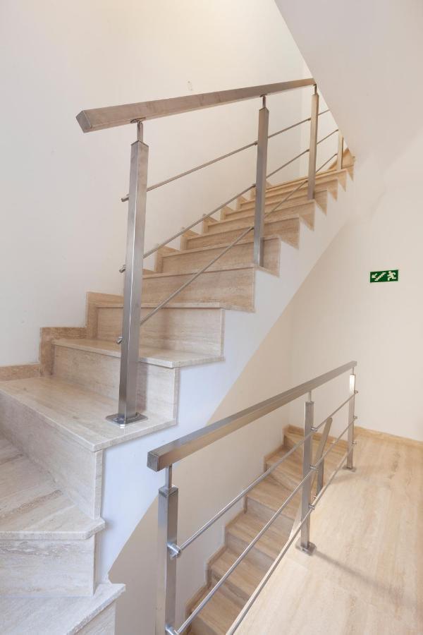 Fl56 - New 3Storey House - Private Entrance & Roof Il-Furjana Dış mekan fotoğraf